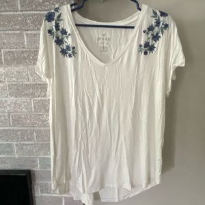 American Eagle Soft & Sexy Embroidered Tee